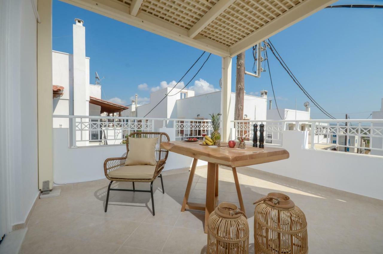 Smirida Suites Naxos City エクステリア 写真